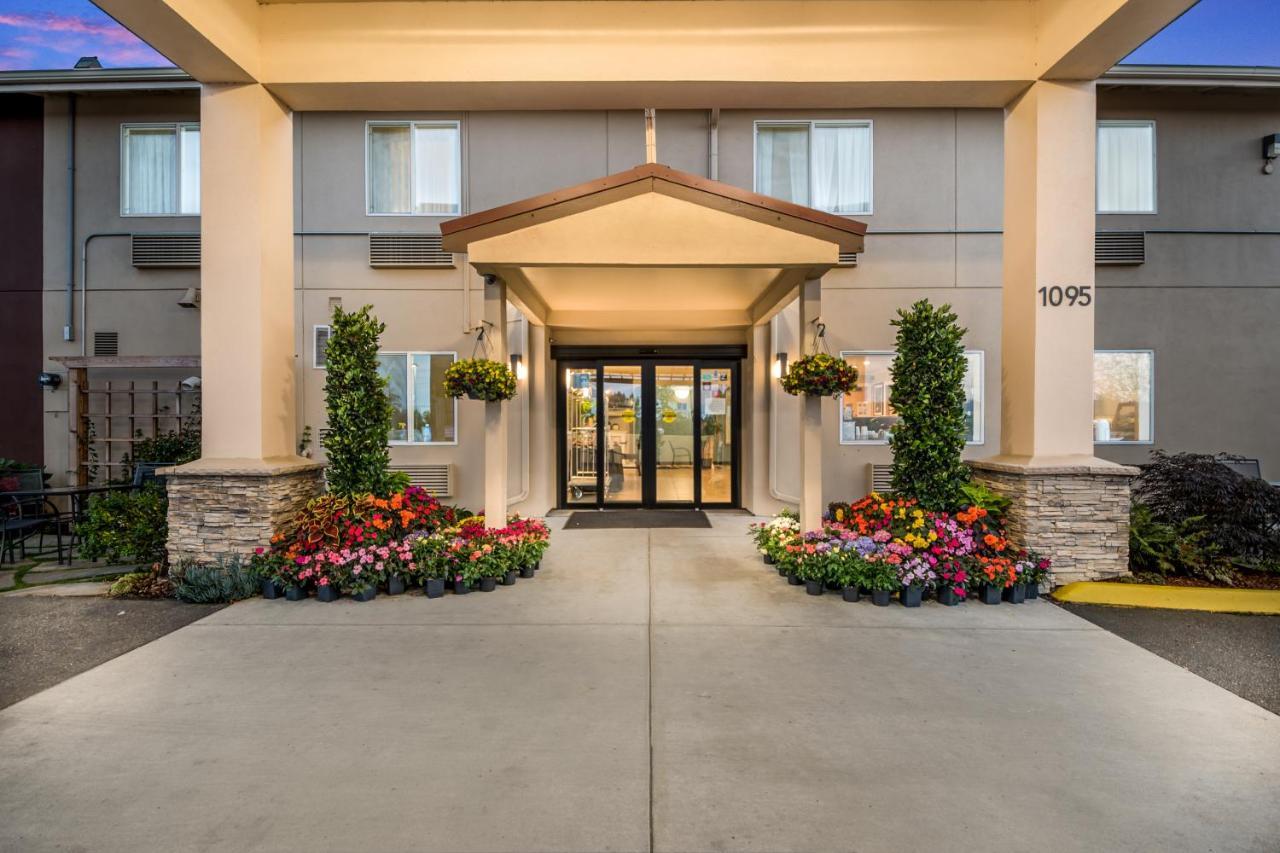 Red Lion Inn & Suites Sequim At Olympic National Park Экстерьер фото