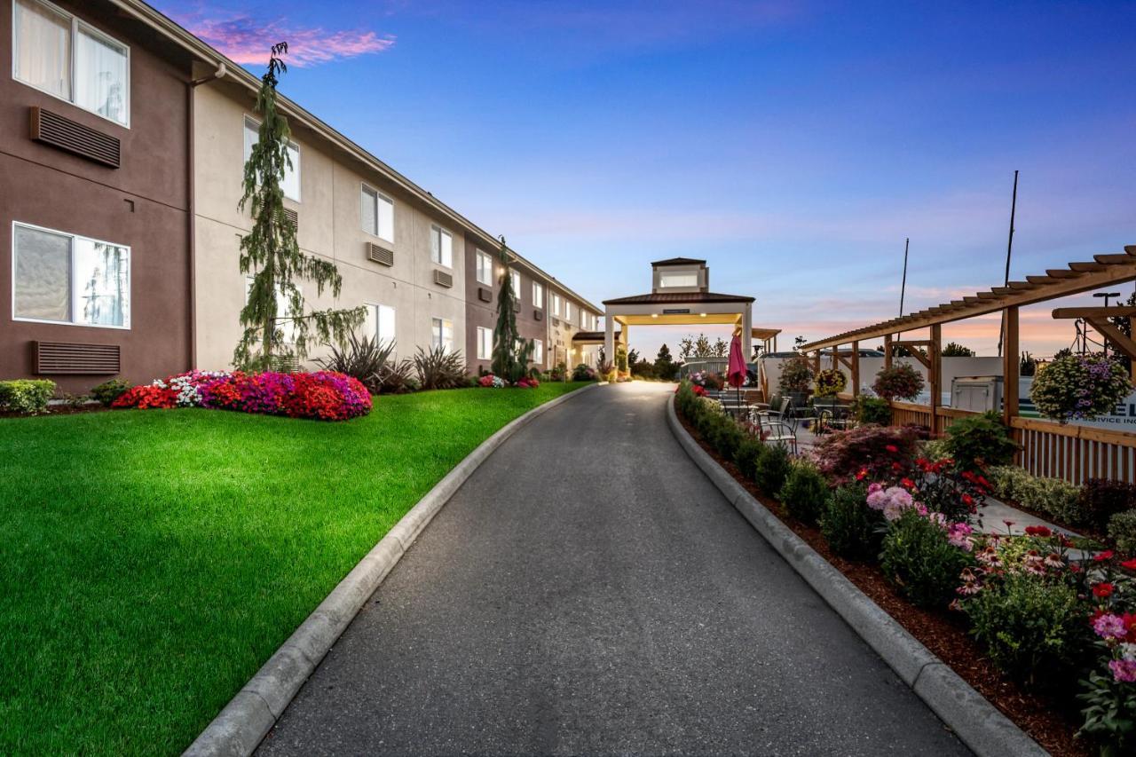 Red Lion Inn & Suites Sequim At Olympic National Park Экстерьер фото
